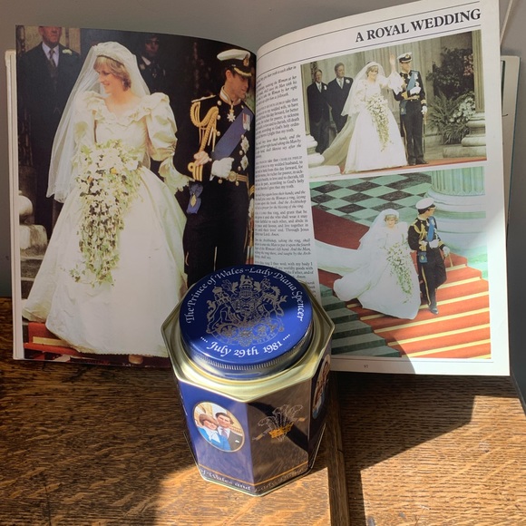 Collectors Items - Picture 3 of 7